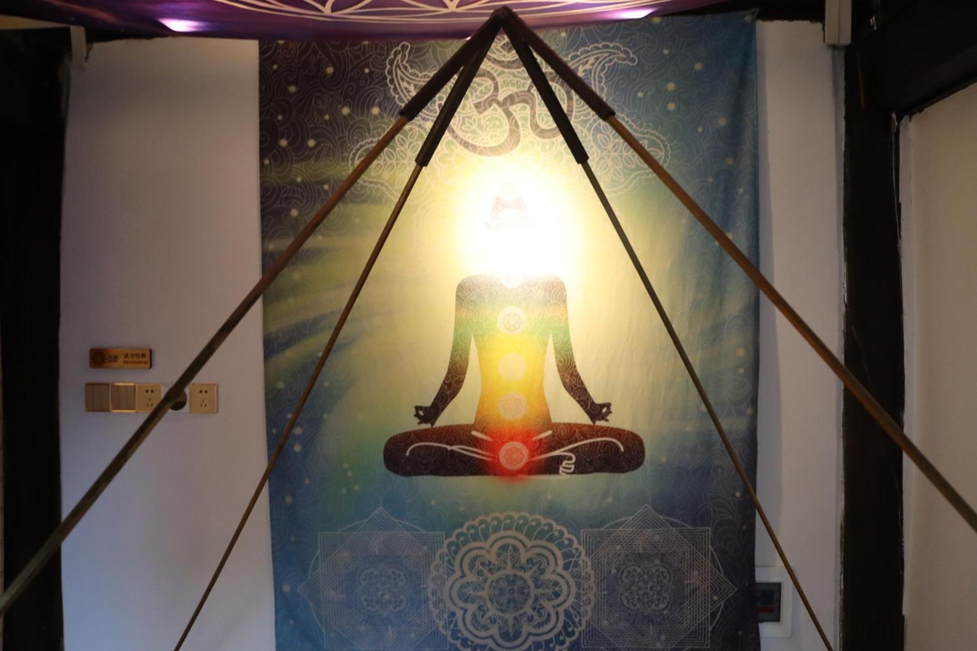 Energy Space Healing Inn Shangri-La Extérieur photo