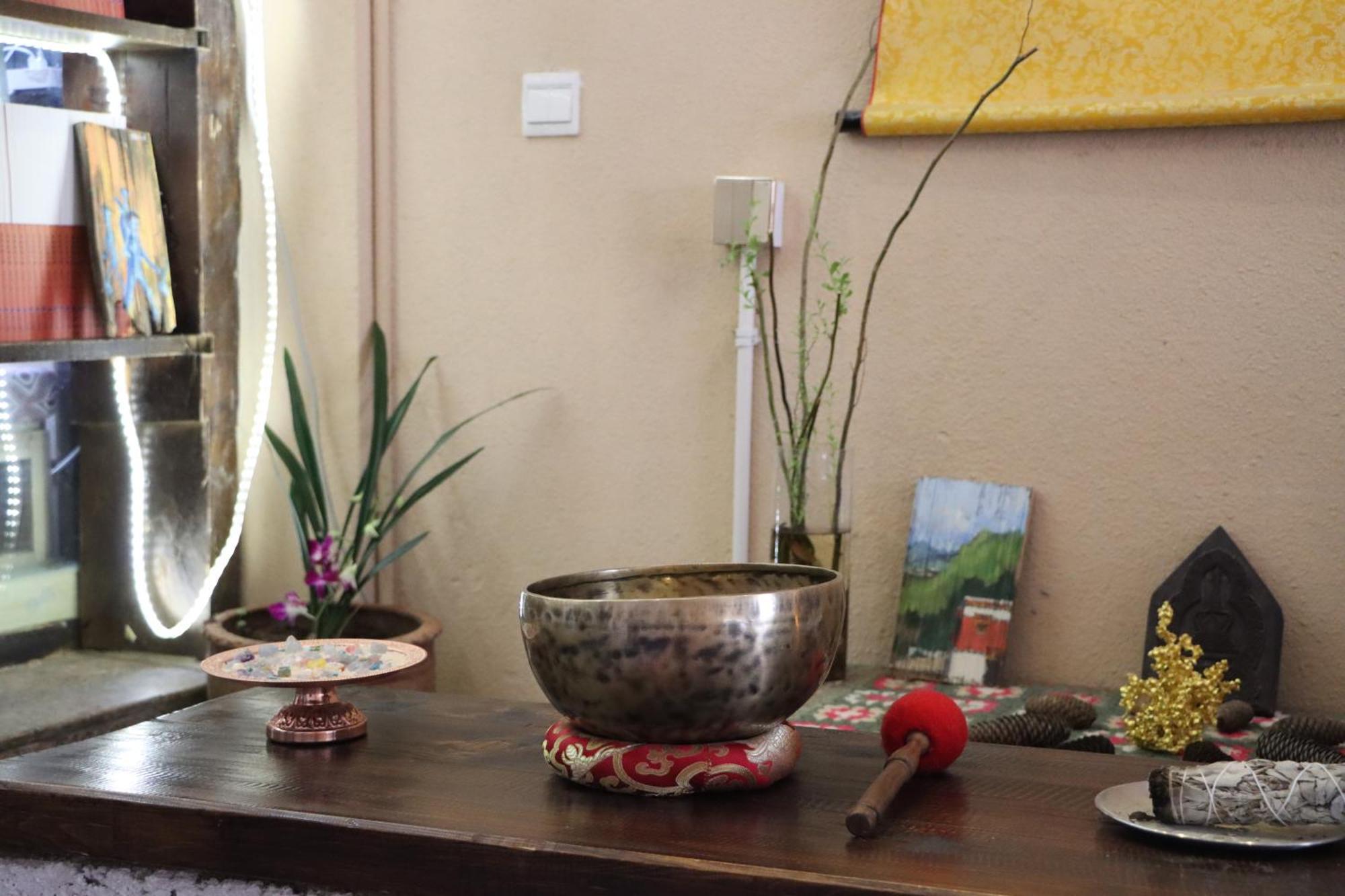 Energy Space Healing Inn Shangri-La Extérieur photo