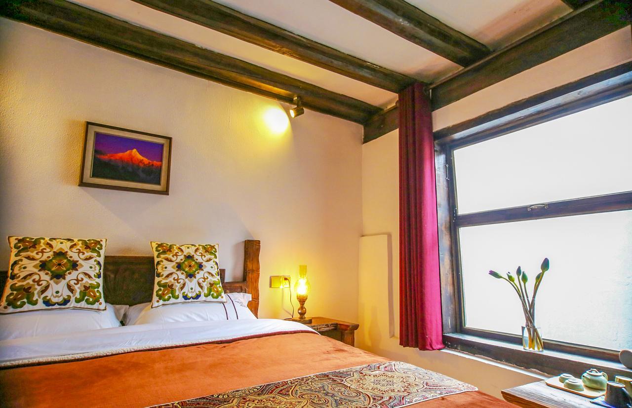 Energy Space Healing Inn Shangri-La Extérieur photo