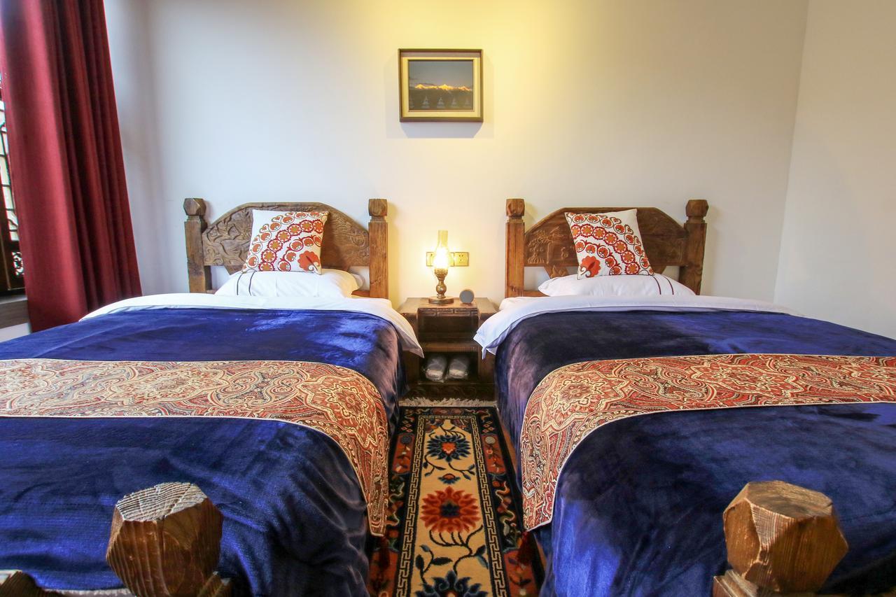 Energy Space Healing Inn Shangri-La Extérieur photo