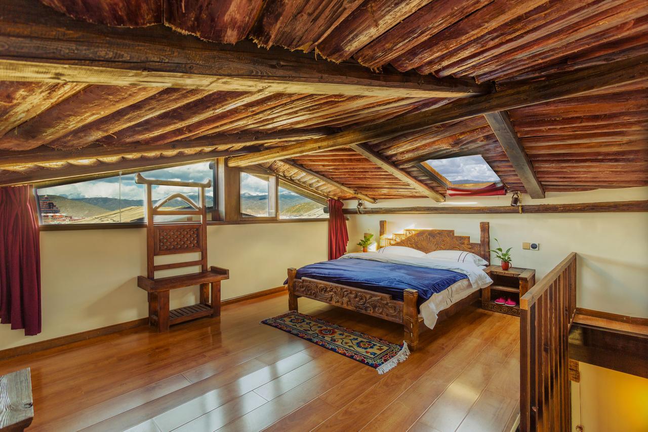 Energy Space Healing Inn Shangri-La Extérieur photo