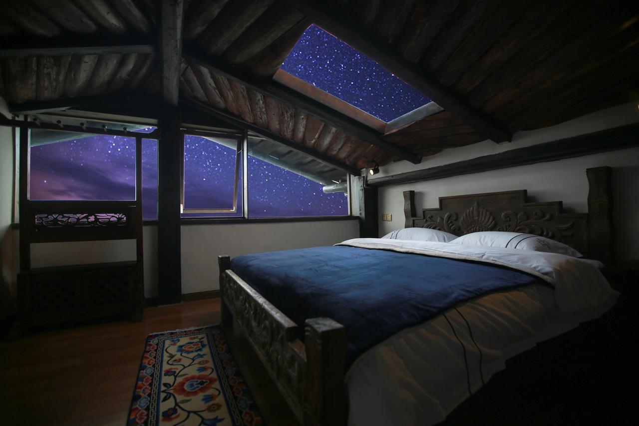 Energy Space Healing Inn Shangri-La Extérieur photo